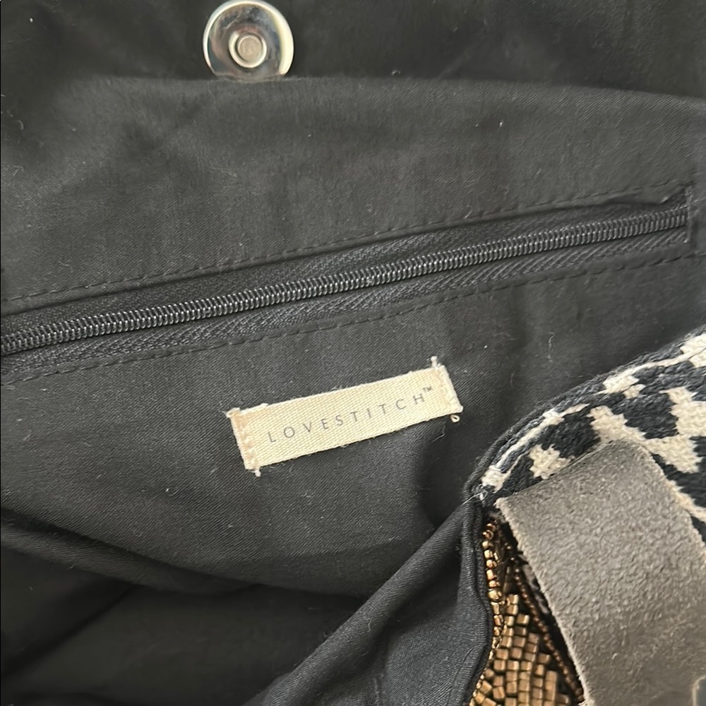 Stylish Black and Gold Women's Tote Bag - Picture 6 of 6